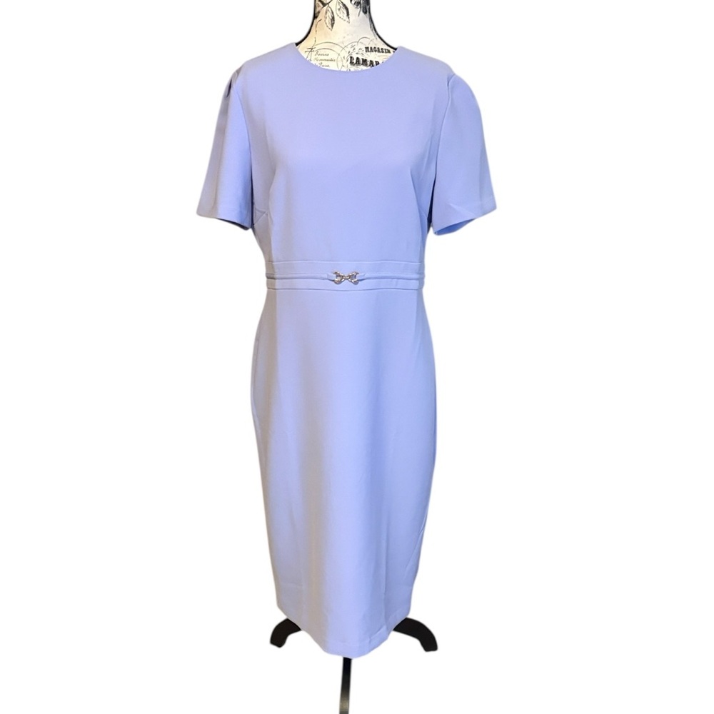 Ann Taylor Sheath Dress Short Sleeve Gold Metal Accent Lavender Size 10 New